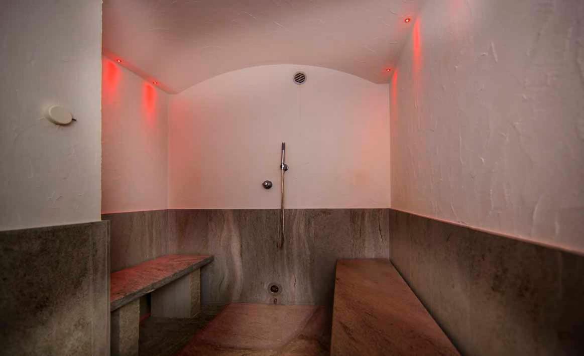 Hotel Jagdhof Sëlva Buitenkant foto